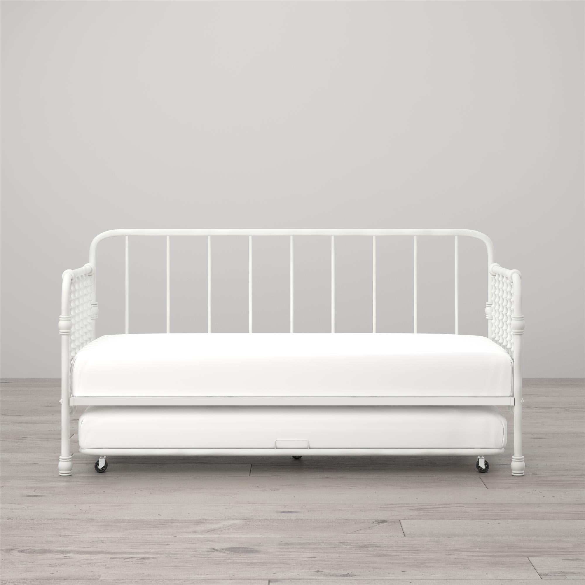 Minehead daybed with deals trundle