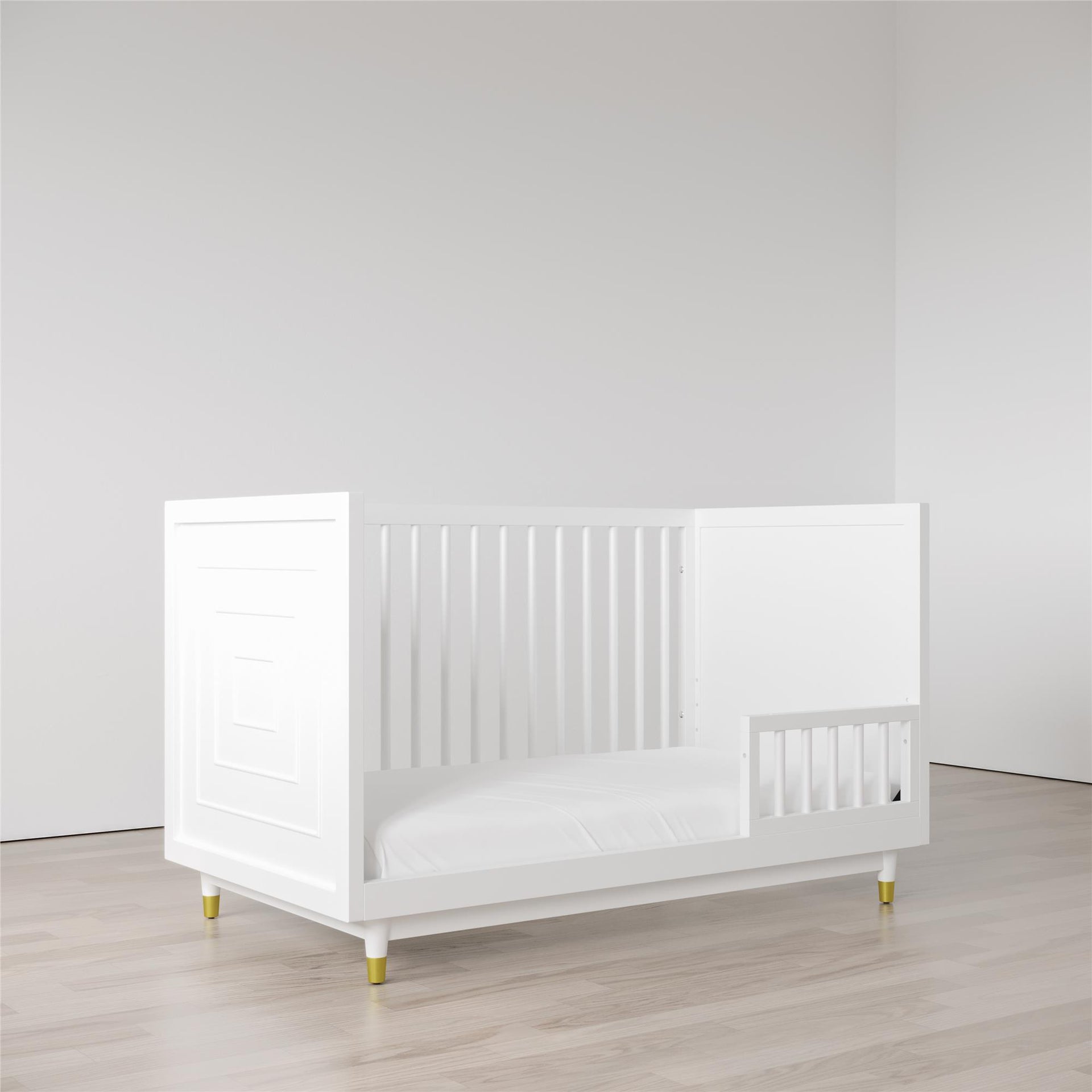 Little Seeds Aviary Toddler Rail with Spindles - White